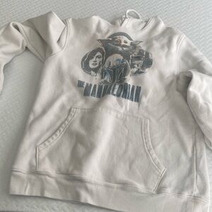 White Medium Women’s Mandalorian Hoodie for Star Wars!